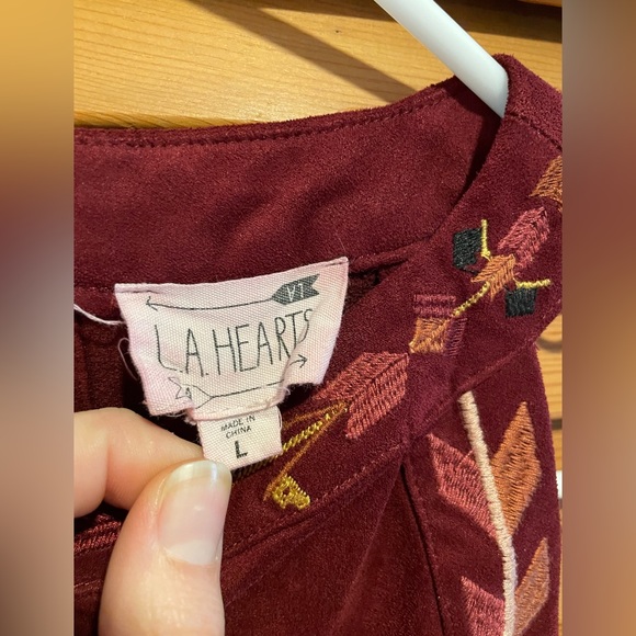 LA Hearts, maroon embroidered crop top, L - Picture 3 of 5